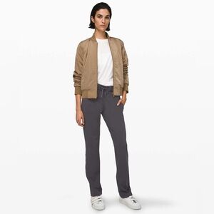 Lululemon on the fly pants